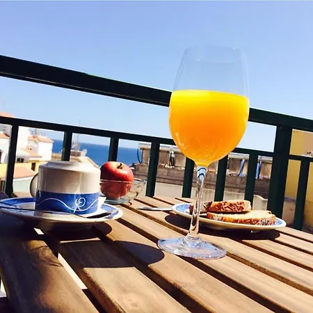 Hola 14-3 * Playa de San Juan (Tenerife)